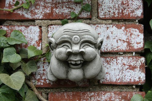 KPQ99 Small Buddha Face Plaque KPQ99 Small Buddha Face Plaque